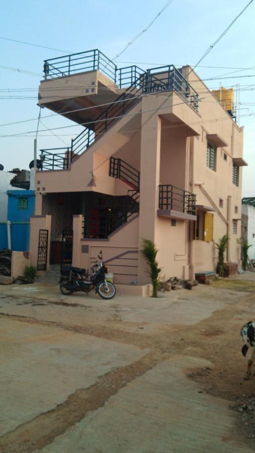 Druva Homestay Hampi Extérieur photo